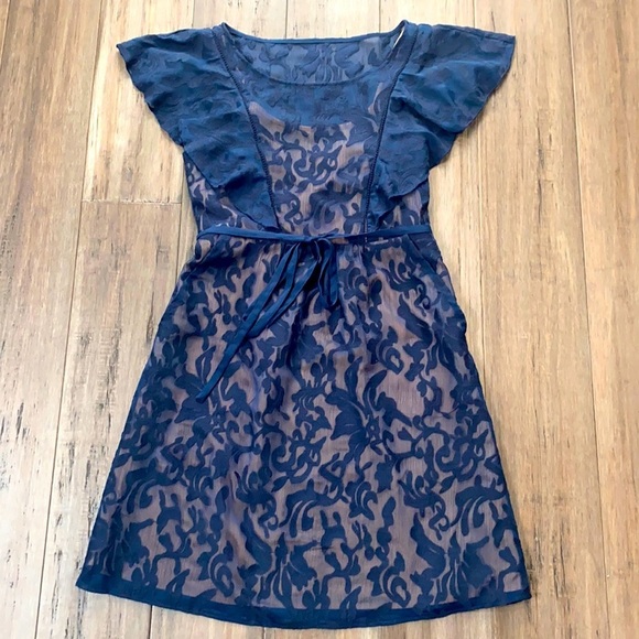 5 for $25 Moulinette soeurs blue flutter sleeve scroll lace dress - Picture 3 of 13